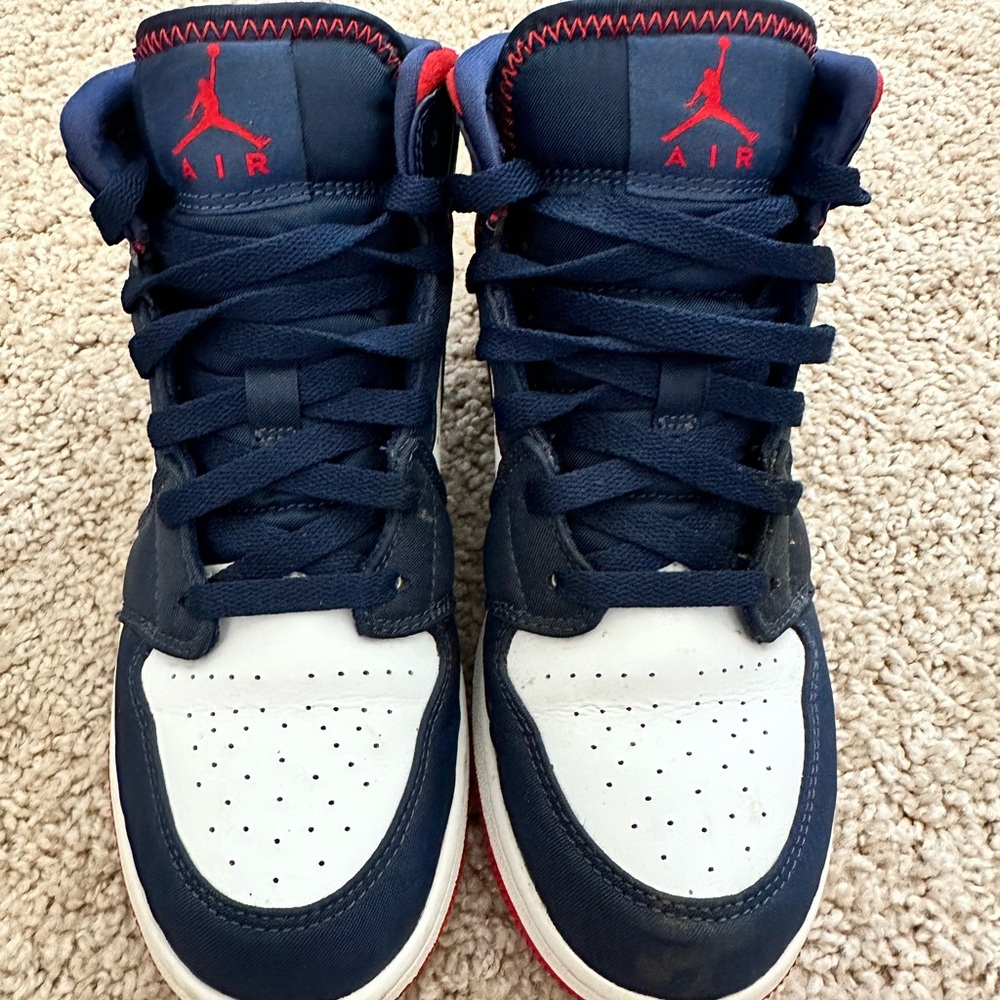 Air Jordan 1 Mid SE Olympic